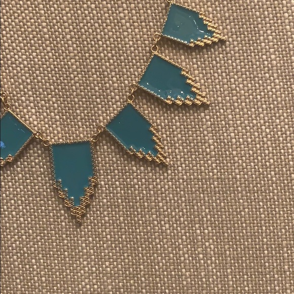 Turquoise statement necklace - Picture 3 of 3